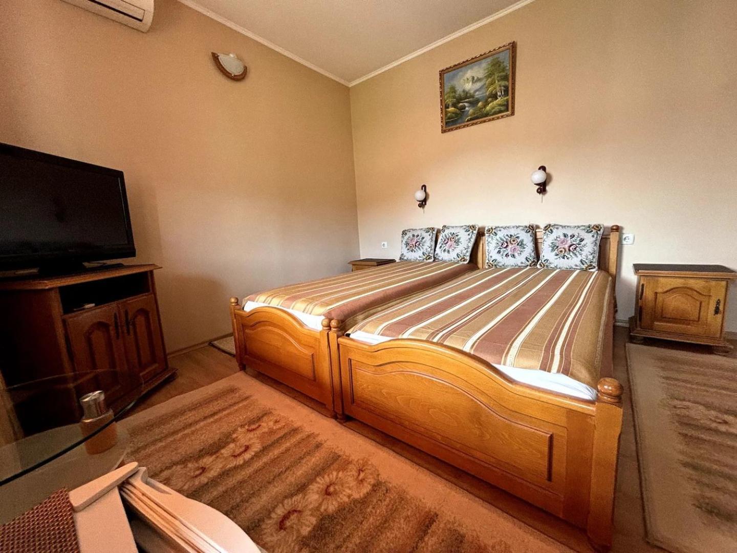 Hotel Rai Tryavna Bagian luar foto